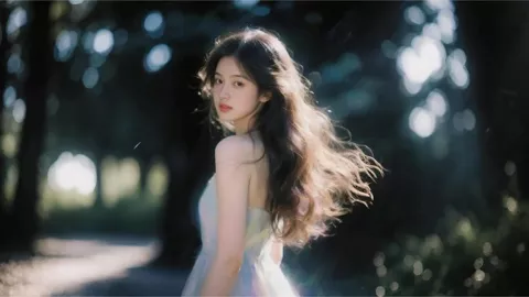 什刹海木雕大爷抽象作品